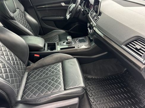Used 2018 Audi SQ5 Prestige w/ Prestige Package AWD/4WD image 15