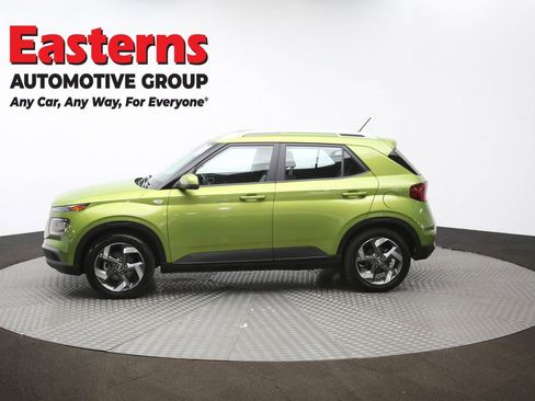 Used 2023 Hyundai Venue SEL w/ Cargo Package image 60