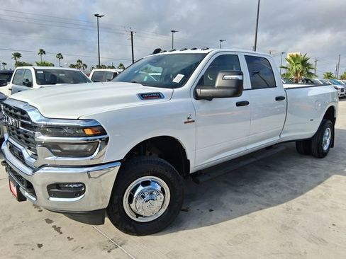 New 2026 RAM 3500 Tradesman AWD/4WD image 3