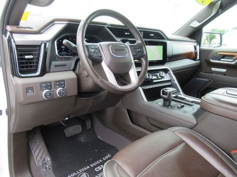 Used 2022 GMC Sierra 1500 Denali AWD/4WD image 18