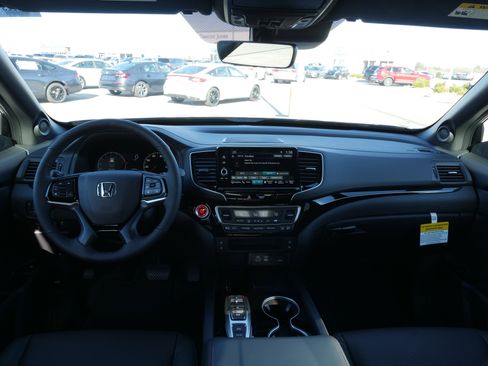 New 2026 Honda Ridgeline Black Edition image 19