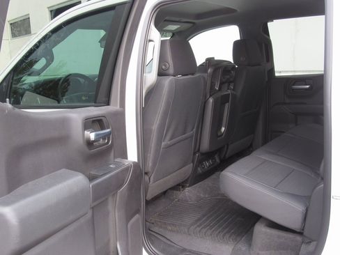 Used 2019 Chevrolet Silverado 1500 LT w/ All-Star Edition image 18