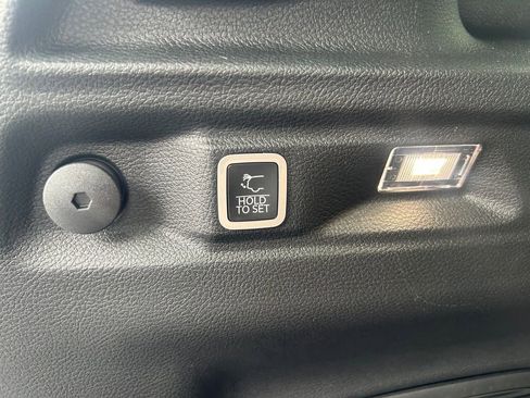 New 2026 Jeep Grand Cherokee L Limited image 29