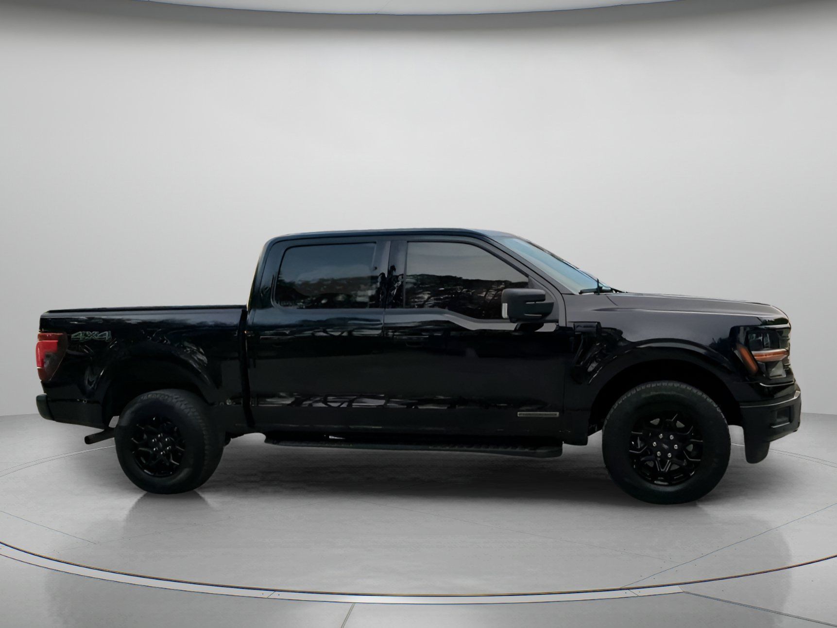 Certified 2024 Ford F150 XLT w/ Equipment Group 302A MID AWD/4WD image 34