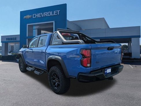 New 2025 Chevrolet Colorado ZR2 w/ Midnight Edition image 6