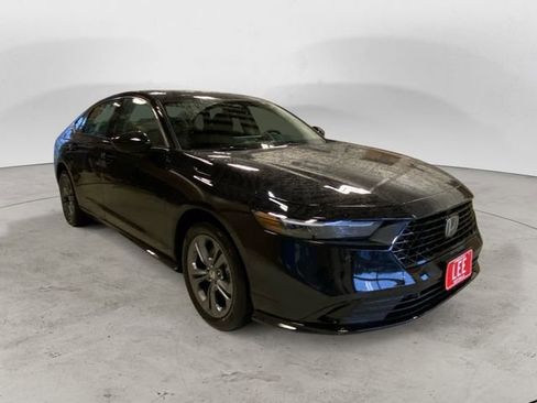 New 2025 Honda Accord EX-L image 7