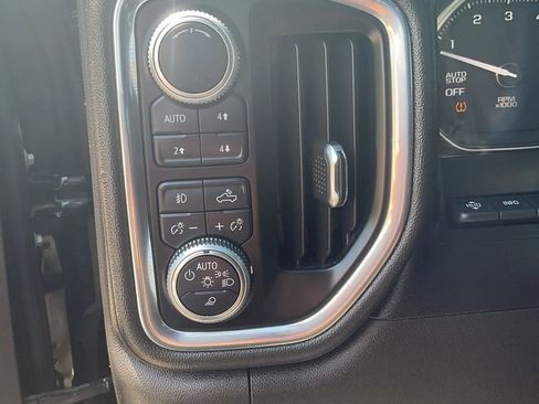 Used 2019 GMC Sierra 1500 AT4 w/ AT4 Premium Package AWD/4WD image 21