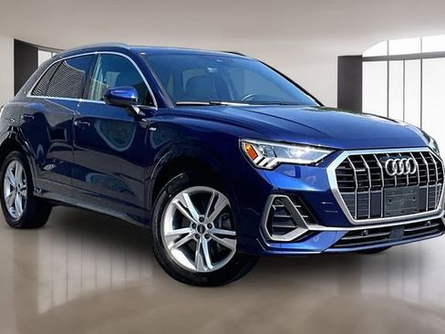 Certified 2023 Audi Q3 2.0T Premium w/ 19" Wheel Package AWD/4WD image 1