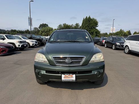 Used 2005 Kia Sorento 2WD image 3