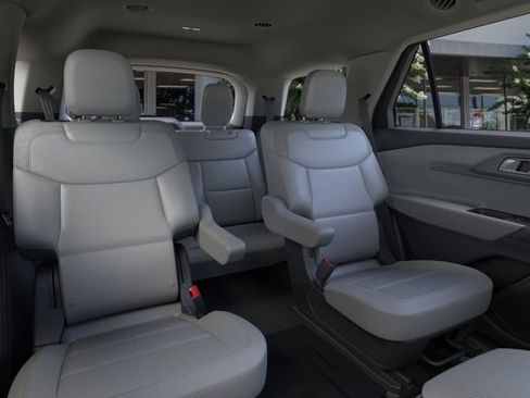 New 2026 Ford Explorer Active w/ Active Comfort Package RWD image 11