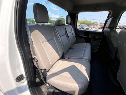 Used 2018 Ford F250 XL w/ Power Equipment Group AWD/4WD image 27
