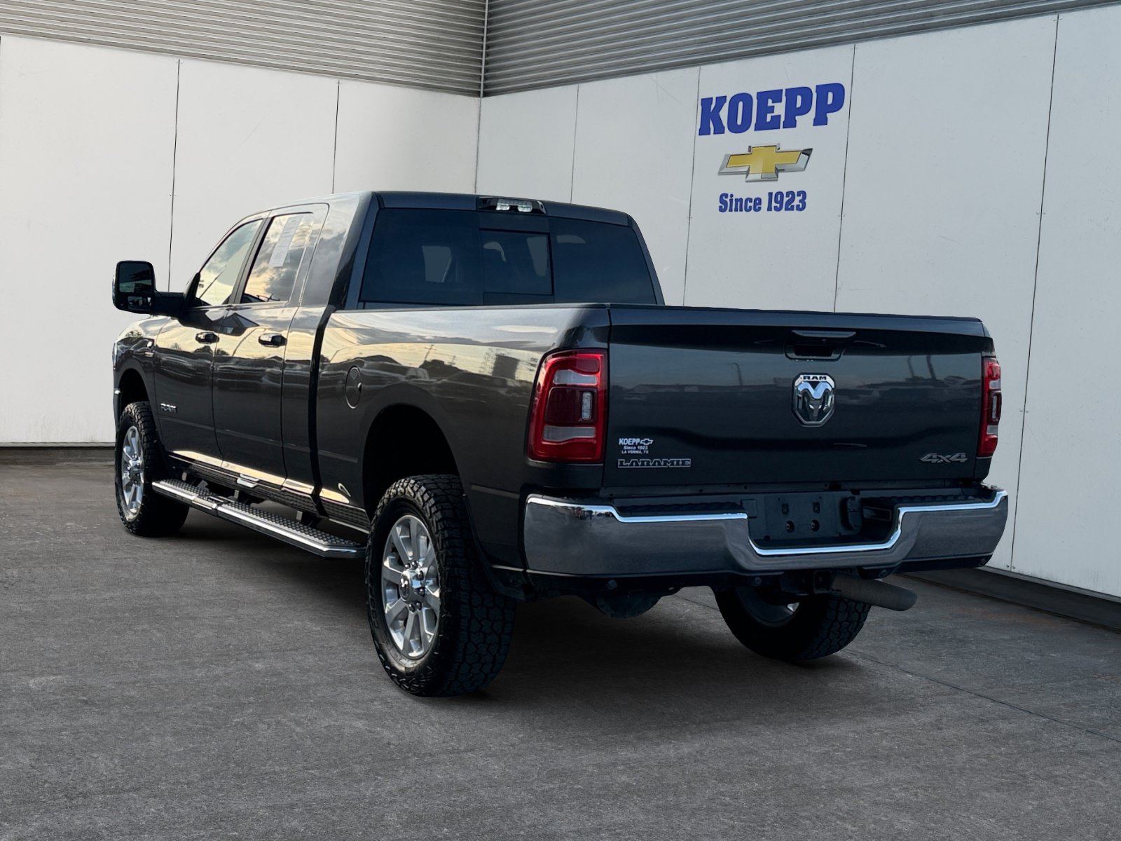 Used 2023 RAM 2500 Laramie AWD/4WD image 3