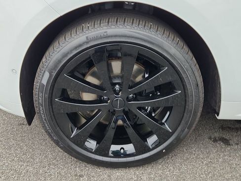 New 2026 Land Rover Range Rover Sport Dynamic SE AWD/4WD image 9