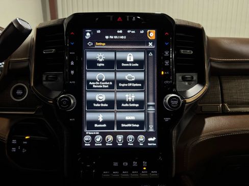 Used 2020 RAM 2500 Limited AWD/4WD image 49
