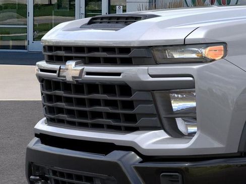 New 2026 Chevrolet Silverado 2500 Custom image 13
