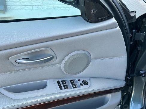 Used 2011 BMW 335d Sedan image 11