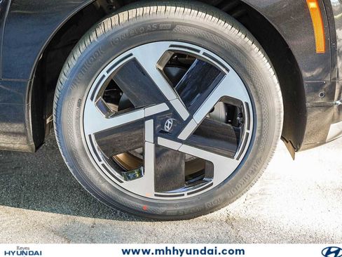 New 2026 Hyundai Ioniq 9 Calligraphy AWD/4WD image 4