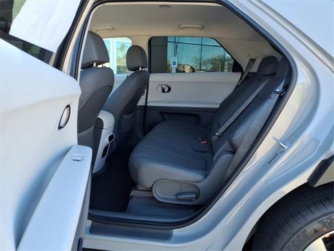 New 2026 Hyundai Ioniq 5 SEL image 17