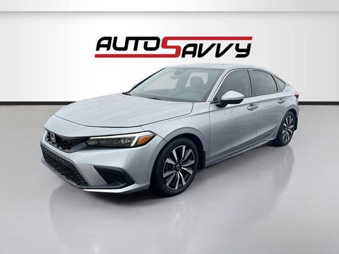 Used 2023 Honda Civic EX-L image 3
