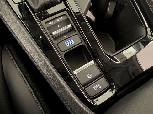 Used 2023 Honda Accord EX-L image 25