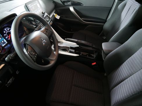 New 2026 Mitsubishi Eclipse Cross ES image 4