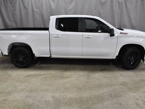 Used 2024 Chevrolet Silverado 1500 RST image 2