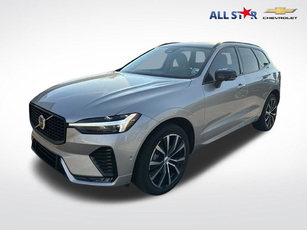 Used 2025 Volvo XC60 B5 Plus w/ Protection Package AWD/4WD 360° Tour