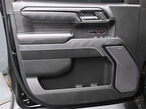 Used 2023 GMC Sierra 1500 AT4X image 11