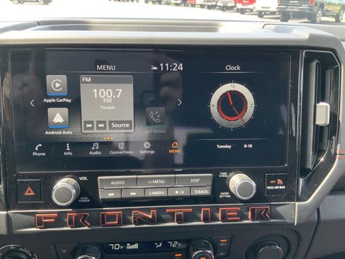 Used 2025 Nissan Frontier PRO-4X AWD/4WD image 30
