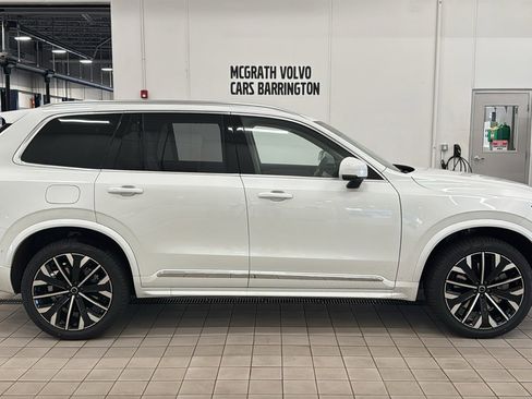 New 2026 Volvo XC90 T8 Ultra w/ Protection Package Premier AWD/4WD image 4