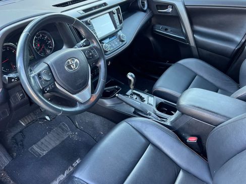Used 2016 Toyota RAV4 SE w/ Advanced Technology Package FWD image 9