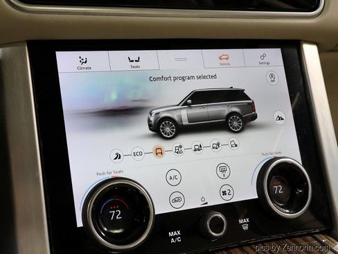 Used 2019 Land Rover Range Rover HSE image 24