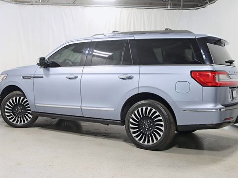 Used 2018 Lincoln Navigator Black Label w/ Cargo Package AWD/4WD image 9