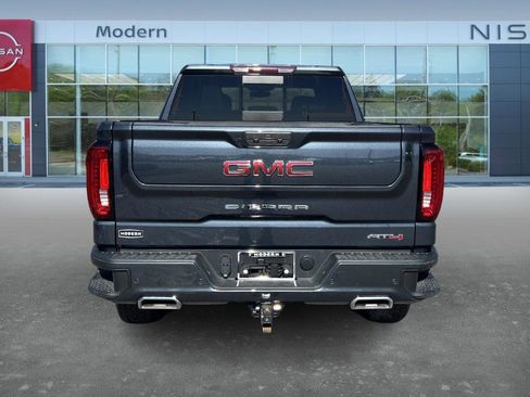 Used 2022 GMC Sierra 1500 AT4 w/ AT4 Premium Package image 6