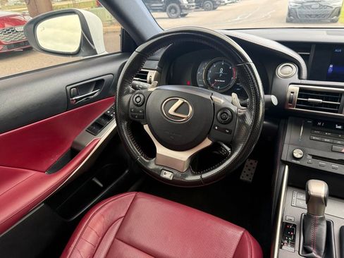 Used 2016 Lexus IS 200t image 9
