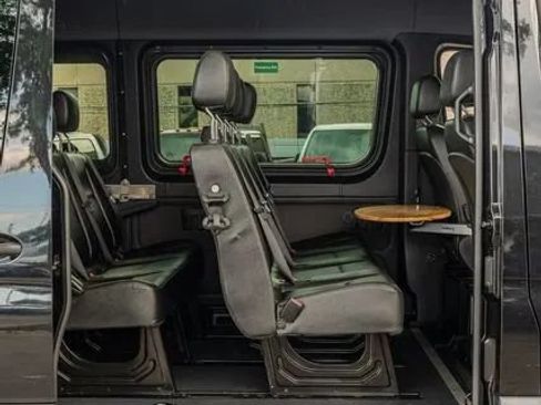Used 2022 Mercedes-Benz Sprinter 2500 image 12