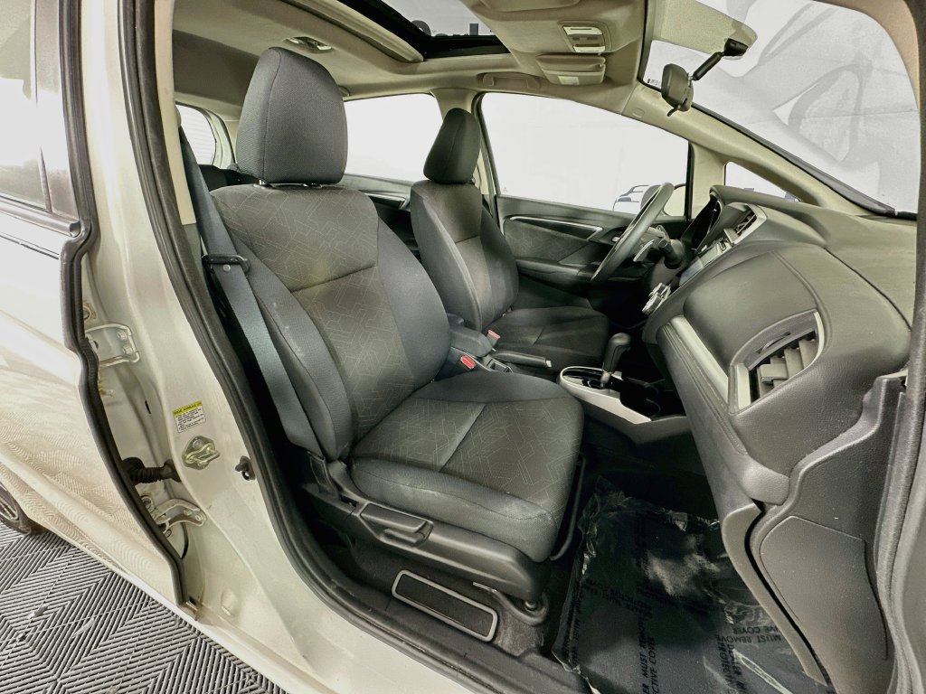 Used 2015 Honda Fit EX image 33