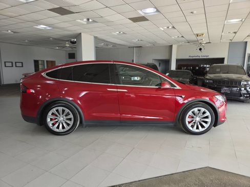Used 2016 Tesla Model X 90D AWD/4WD image 8