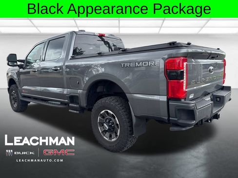 Used 2024 Ford F250 Crew Cab Lariat w/ Ultimate w/ Lariat Ultimate Package AWD/4WD image 6
