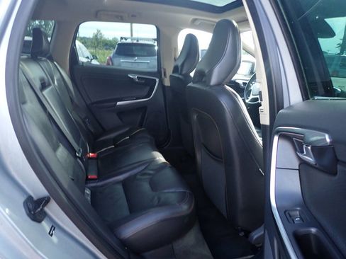 Used 2012 Volvo XC60 3.2 AWD/4WD image 11