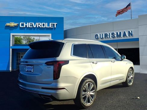 Used 2020 Cadillac XT6 Premium Luxury image 3