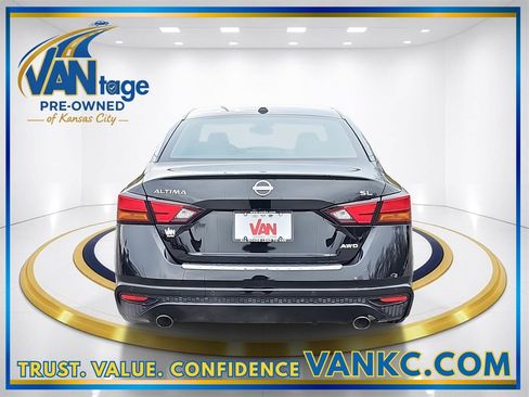 Used 2023 Nissan Altima 2.5 SL image 7