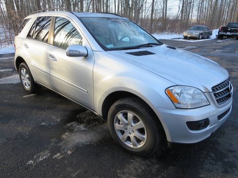 Used 2007 Mercedes-Benz ML 350 4MATIC image 8