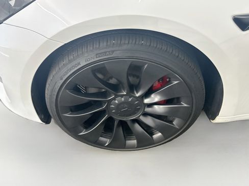 Used 2023 Tesla Model 3 Performance AWD/4WD image 11
