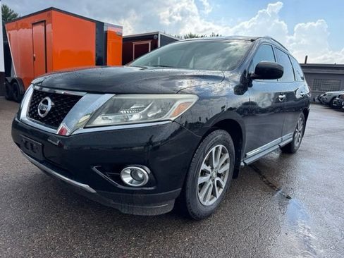Used 2014 Nissan Pathfinder SL AWD/4WD image 3