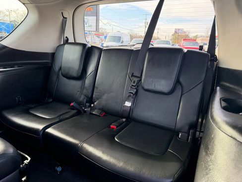 Used 2021 Nissan Armada SL w/ Captain's Chairs Package image 21