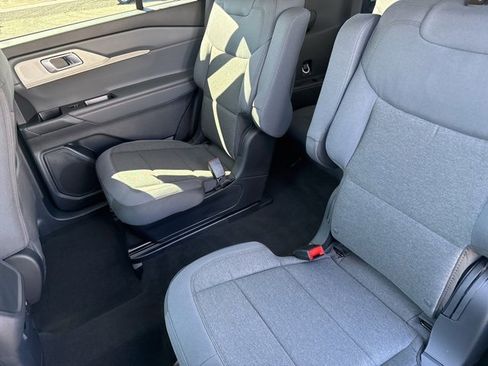 New 2026 Ford Explorer Active image 19