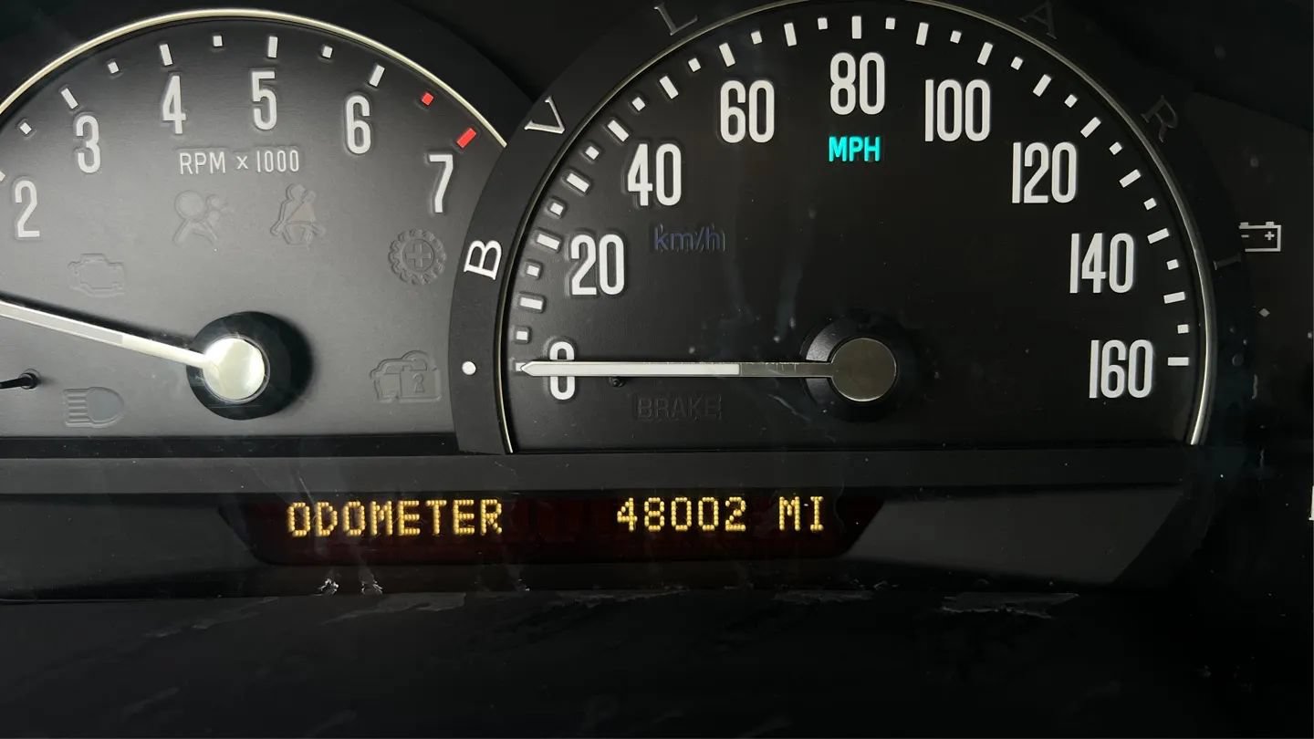 Used 2005 Cadillac XLR RWD image 11