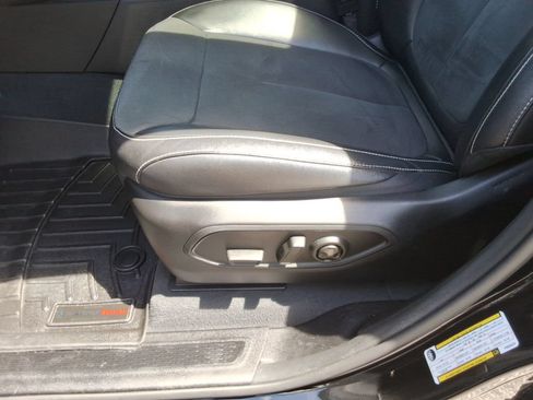 Used 2023 Jeep Grand Cherokee L Laredo AWD/4WD image 24