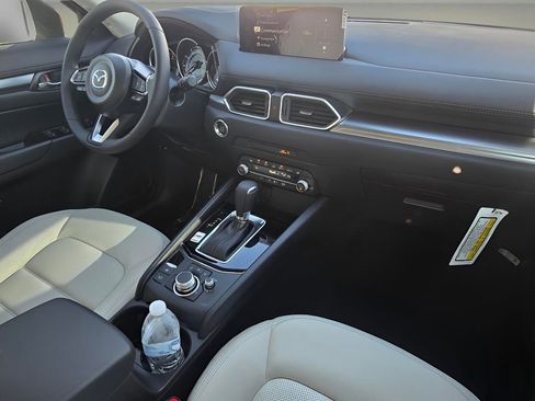 New 2025 MAZDA CX-5 AWD 2.5 S w/ Preferred Package image 24